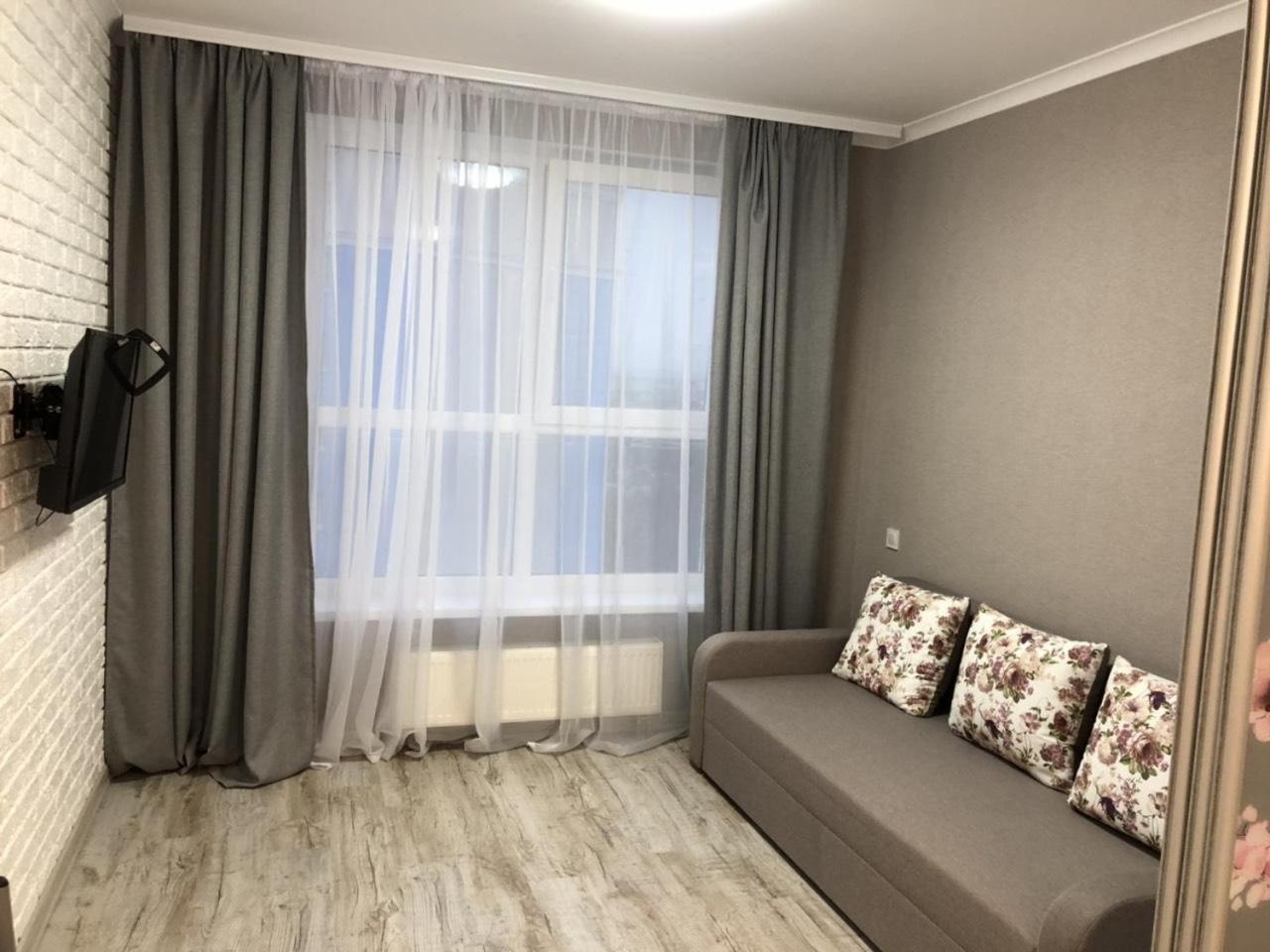 Квартира Парковые Озера Lejlighed Kiev Eksteriør billede